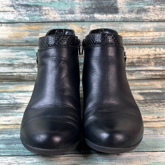 Rockport Boots Sz 7M Carly Black Leather Zip Ankle Low Block Heel Comfort Ladies - Picture 3 of 12